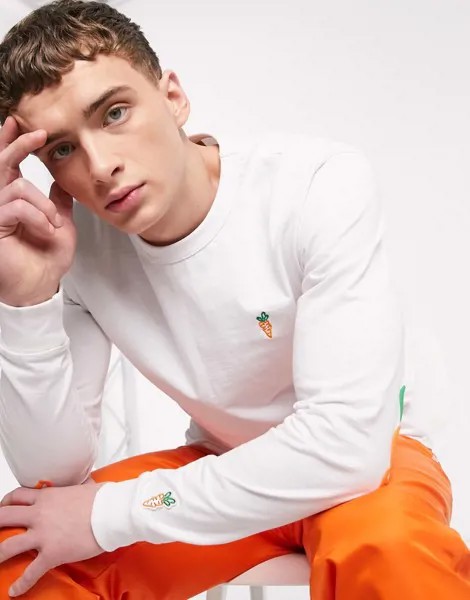 Белый лонгслив Carrots