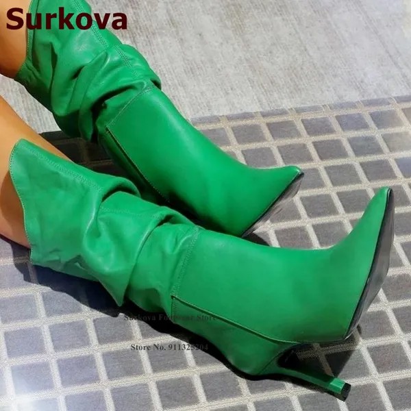 Женские сапоги до середины икры Surkova, зеленые матовые плиссированные сапоги средней длины на тонком высоком каблуке с острым носком и шитьем, размер 46, для осени и зимы