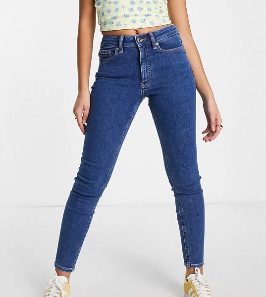 Темно-голубые зауженные джинсы с завышенной талией ASOS DESIGN Petite-Голубой