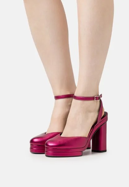 Туфли на платформе Carla Castañer, цвет rosa