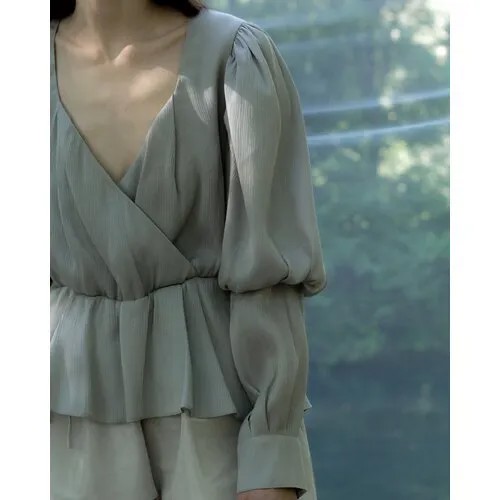 Блуза  SASHINA, нарядный стиль, свободный силуэт, длинный рукав, однотонная, размер S, серебряный, серый