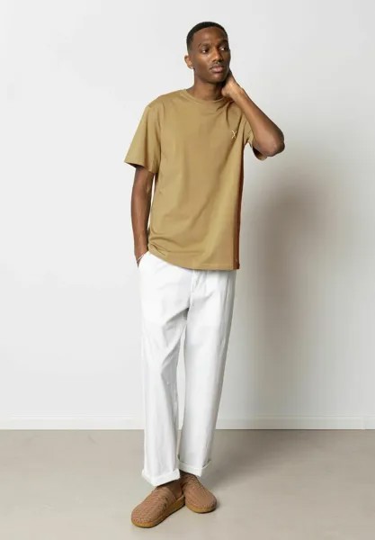 Простая футболка CROSS LOGO Clean Cut Copenhagen, цвет Dark Khaki