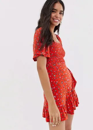 Сарафан с присборенной отделкой, цветочным принтом и оборкой ASOS DESIGN-Мульти