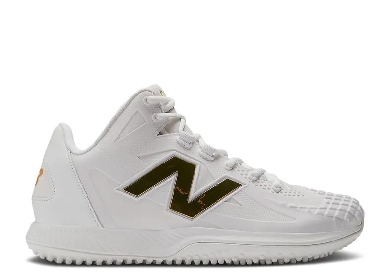 Кроссовки New Balance Ohtani 1 TF, цвет White Metallic Gold