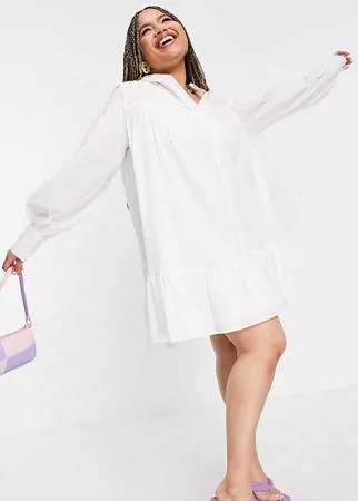 Платье-рубашка с присборенной юбкой и фактурным узором в горошек ASOS DESIGN Curve-Белый