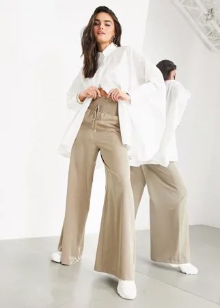 Широкие брюки песочного цвета с присборенной талией ASOS EDITION-Бежевый