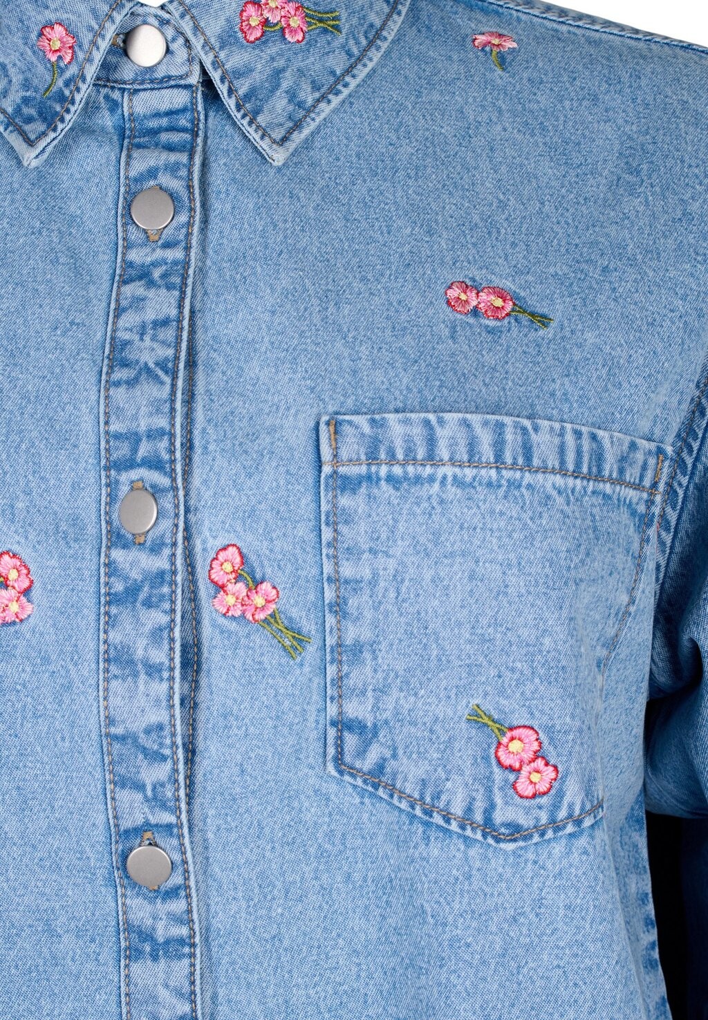 Рубашка MIT AUFGESTICKTEN BLUMEN Zizzi, светло-голубой