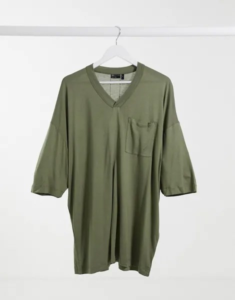 Oversized-футболка из вискозы цвета хаки с бейсбольным воротником ASOS DESIGN-Зеленый цвет
