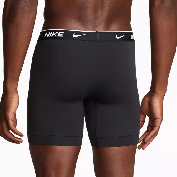 Мужские эластичные боксеры из трех пар Nike Dri-FIT Essential