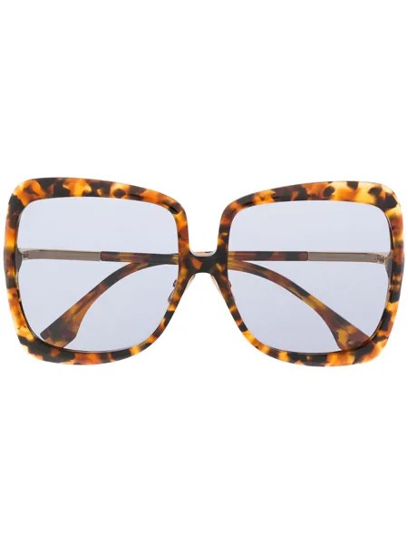 Fendi Eyewear солнцезащитные очки в массивной оправе черепаховой расцветки
