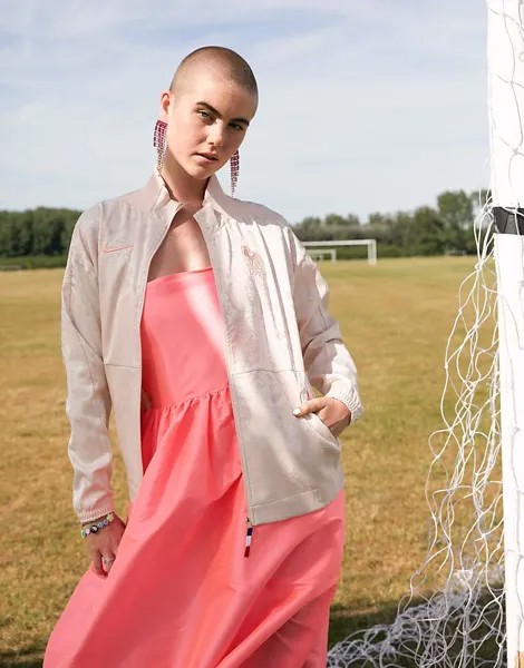 Розовая куртка Nike Football France Euro 22 Anthem