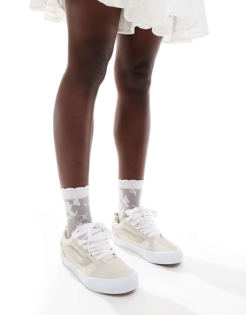 Белоснежные и яркие кроссовки Vans – Knu Skool