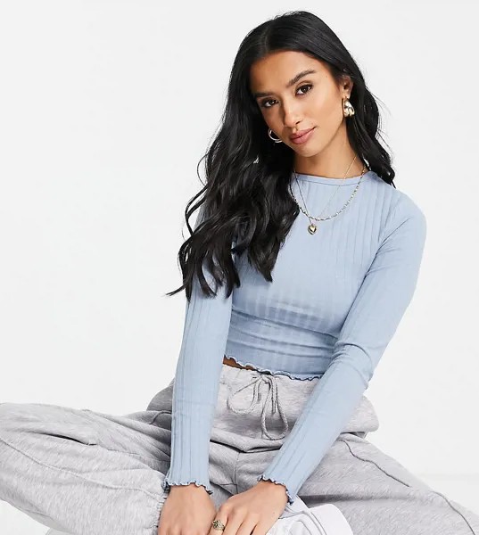 Пыльно-голубая укороченная футболка с волнистыми краями ASOS DESIGN Petite-Зеленый цвет