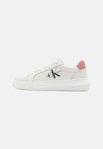 Кроссовки низкие CHUNKY CUPSOLE MONO Calvin Klein Jeans, цвет bright white/whisper pink