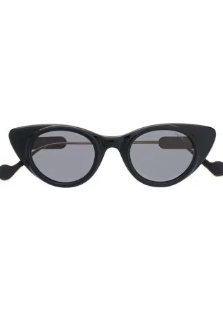 Moncler Eyewear затемненные солнцезащитные очки в оправе 'кошачий глаз'