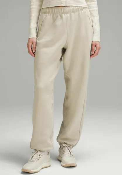 Спортивные брюки Scuba Mid-Rise Oversized Regular lululemon, цвет mojave tan
