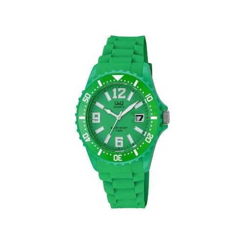 Наручные часы Q&Q, зеленый