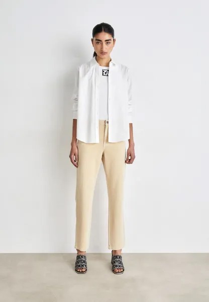 Прямые джинсы Pants With Back Logo Print DKNY, овсяные