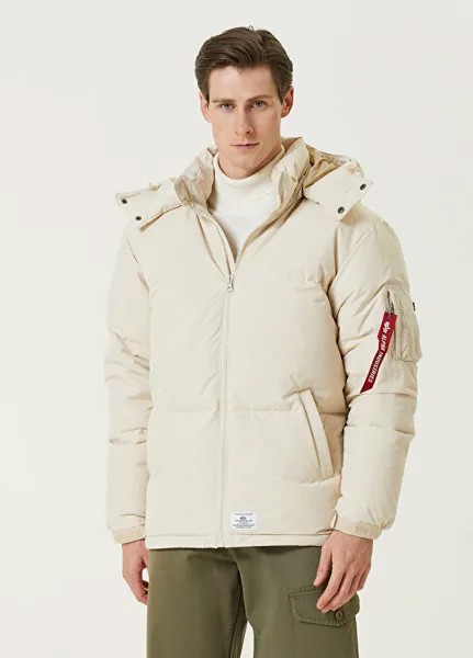 Off-white пальто с логотипом Alpha Industries