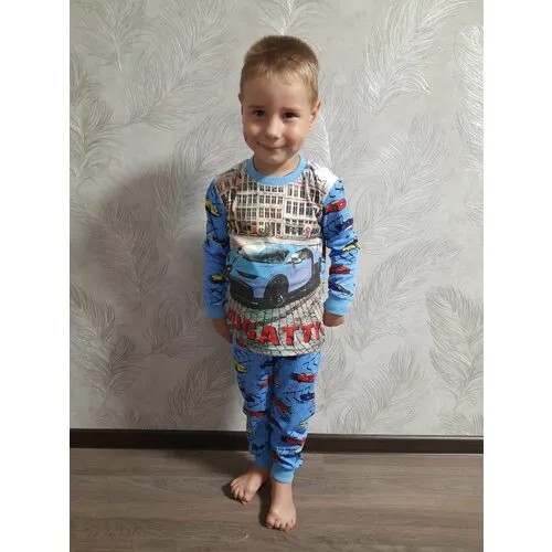 Пижама , размер 7, голубой
