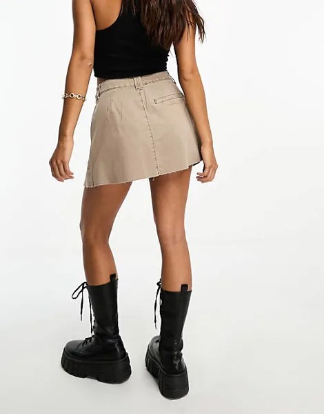 Плиссированная мини-юбка песочного цвета ASOS DESIGN Petite
