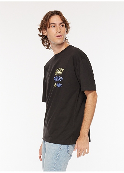 Черная мужская футболка с круглым вырезом Helly Hansen