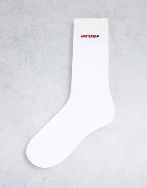 Белые носки с надписью 