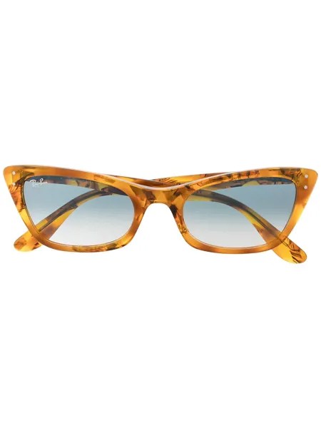 Dolce & Gabbana Eyewear солнцезащитные очки Lady Burbank в оправе 'кошачий глаз'