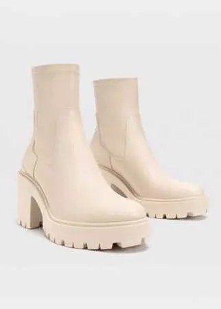 Stradivarius Эластичные Ботильоны На Каблуке И Рифленой Подошве Розовато-Бежевый 36
