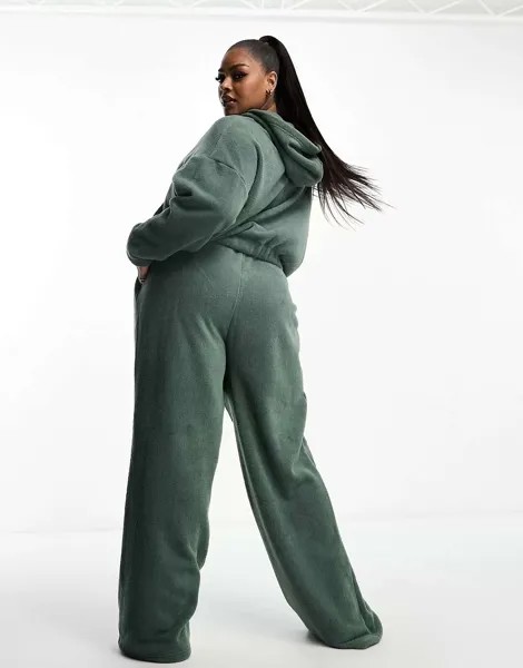 Зеленый комплект из худи из микрофлиса и широких брюк ASOS DESIGN Curve Lounge