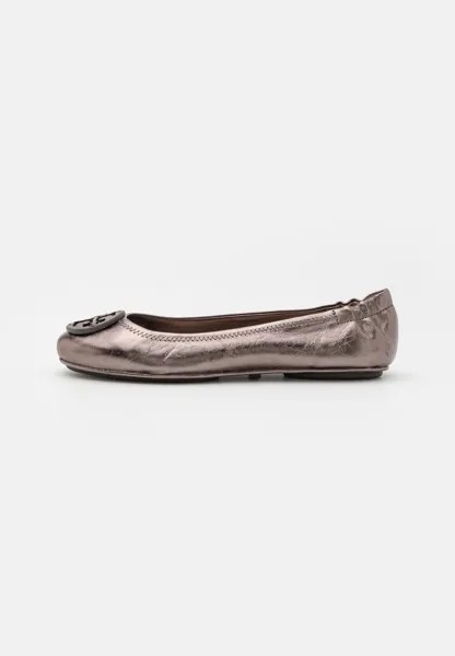 Балетные туфли Tory Burch MINNIE TRAVEL BALLET, цвет spring pewter