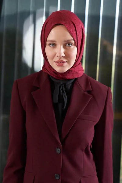 Палантин женский Madame Polo 5670, бордовый (доставка из-за рубежа)