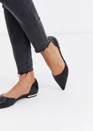 Черные туфли на плоской подошве с эффектом крокодиловой кожи RAID Amy-Черный