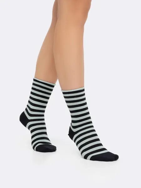 Высокие женские носки без резинки в черно-белую полоску