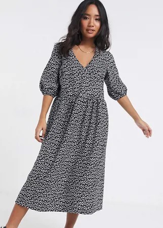 Жаккардовое свободное платье с запахом и цветочным узором ASOS DESIGN Petite-Мульти
