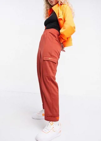 Рыжие джоггеры с карманами карго и логотипом-галочкой Nike-Оранжевый