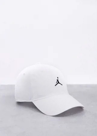 Белая кепка с логотипом в виде баскетболиста Nike Jordan H86-Белый