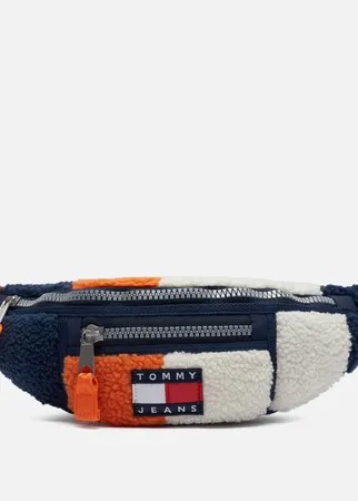 Сумка на пояс Tommy Jeans Heritage Colorblock Sherpa Bumbag, цвет синий