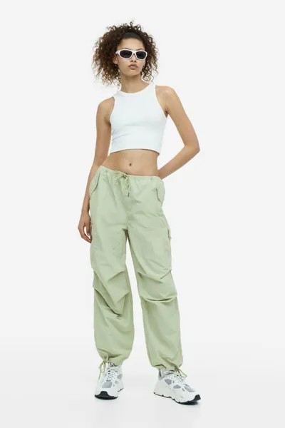 Нейлоновые парашютные штаны H&M, светло-зеленый