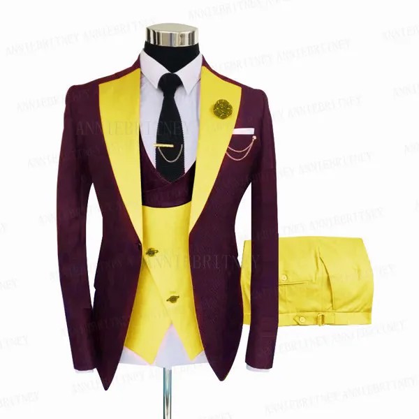 Деловой костюм мужской бордовый, приталенный смокинг для жениха, двубортный желтый жилет, брюки, 3 шт.