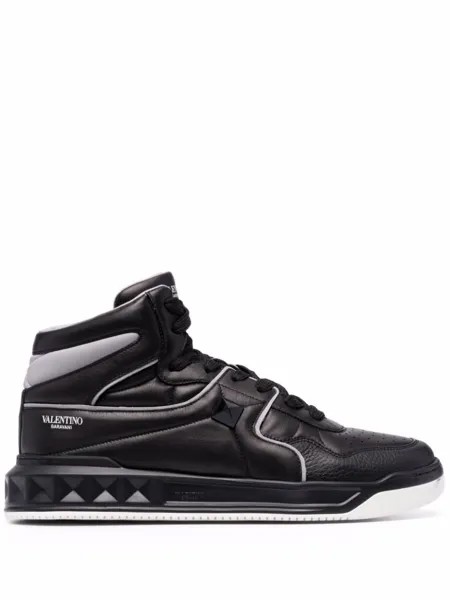 Valentino Garavani высокие кроссовки One Stud, черный