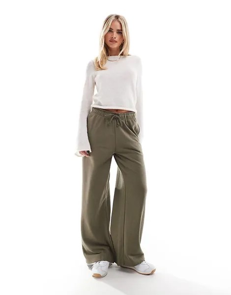 Stradivarius Petite – широкие джоггеры цвета хаки