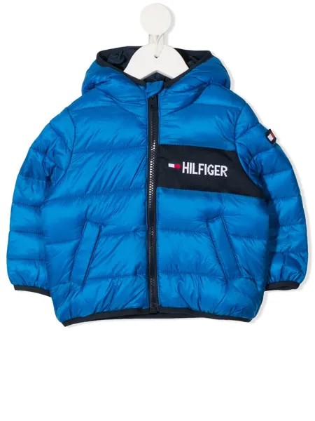 Tommy Hilfiger Junior пуховик с логотипом