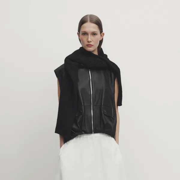 Жилет Massimo Dutti Nappa Leather With Zip, черный