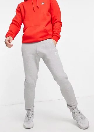 Серые джоггеры узкого кроя с небольшим логотипом adidas Originals essentials-Серый