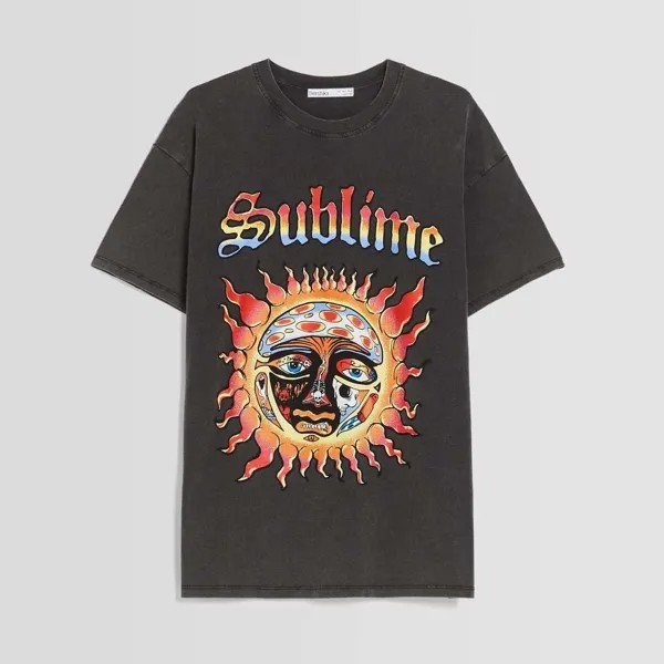 Футболка Bershka Short Sleeve Sublime Print, серый