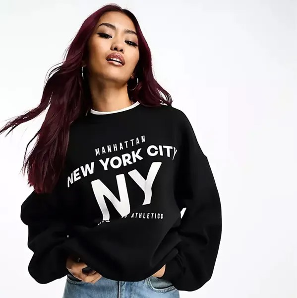 Черный свитшот оверсайз 'NYC' Bershka