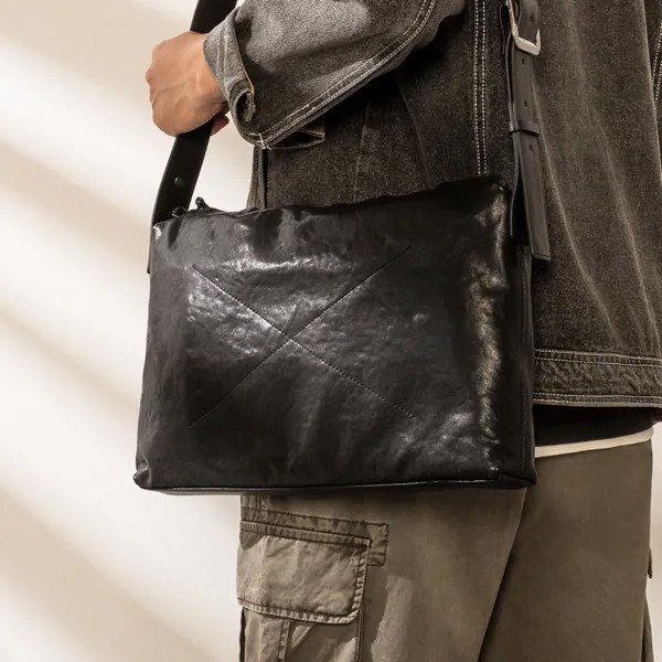 AETOO оригинальная новая кожаная молодежная квадратная сумка через плечо в деловом стиле горизонтальная молния Повседневный однотонный вместительный рюкзак