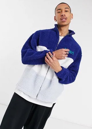 Синяя oversized-куртка из искусственного меха на молнии с логотипом Nasa ASOS DESIGN-Многоцветный