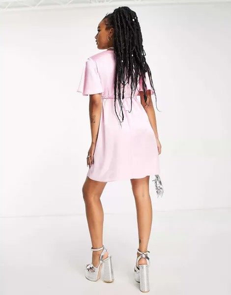 Розовое атласное мини-платье с воланами London Petite с развевающимися рукавами Flounce London
